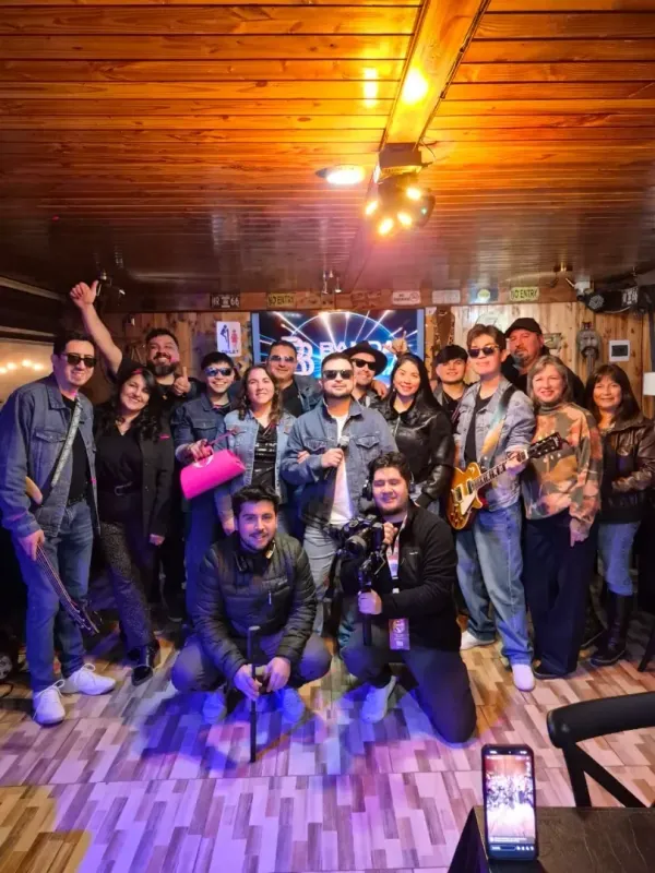 Banda Bruna BB encenderá el invierno con su nueva cumbia "Ahogado en un bar"